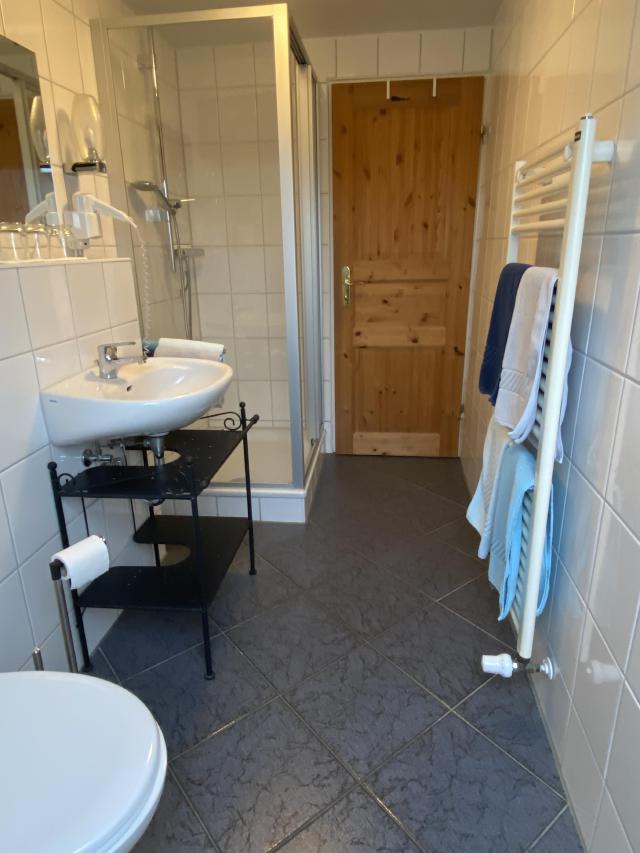 Zimmer Ferienwohnung 3 - Ansicht 4 von 9